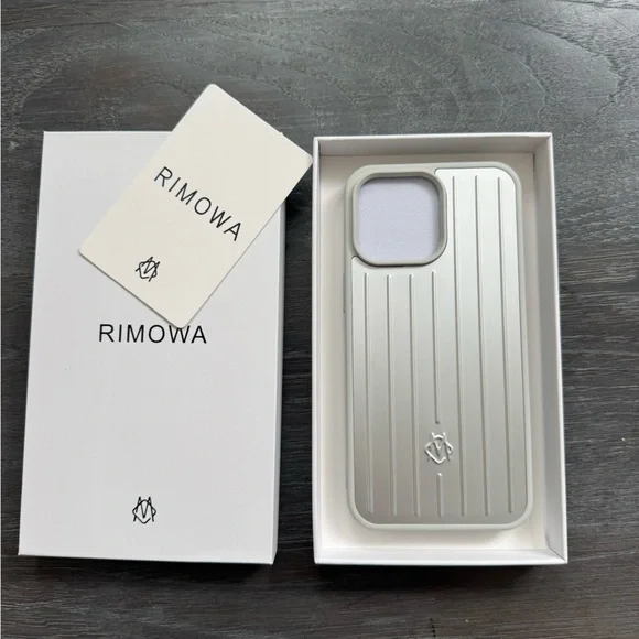 Rimowa iPhone case Aluminum iPhone 16 Pro~16 pro Max - Picture 1 of 8